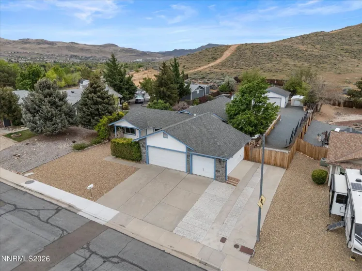 1281 Satellite, Sparks, Nevada 89436, 4 Bedrooms Bedrooms, ,2 BathroomsBathrooms,Residential,Residential,Satellite,260004884
