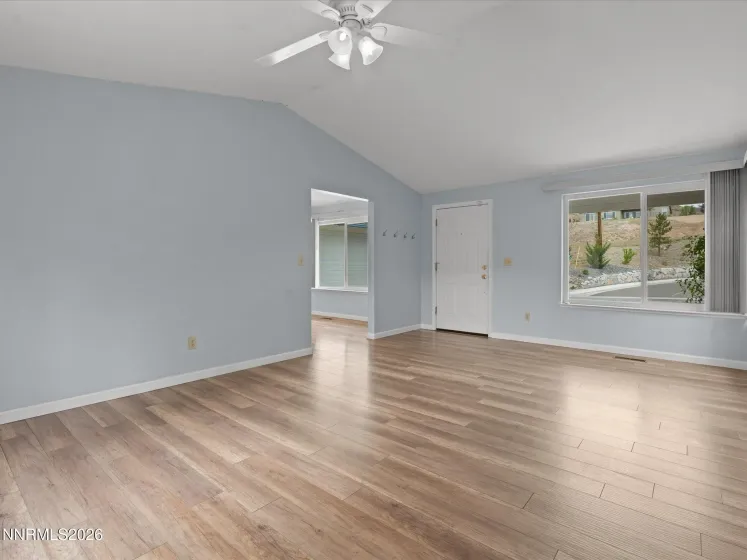 1281 Satellite, Sparks, Nevada 89436, 4 Bedrooms Bedrooms, ,2 BathroomsBathrooms,Residential,Residential,Satellite,260004884