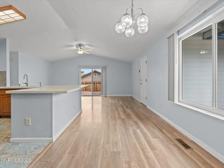 1281 Satellite, Sparks, Nevada 89436, 4 Bedrooms Bedrooms, ,2 BathroomsBathrooms,Residential,Residential,Satellite,260004884