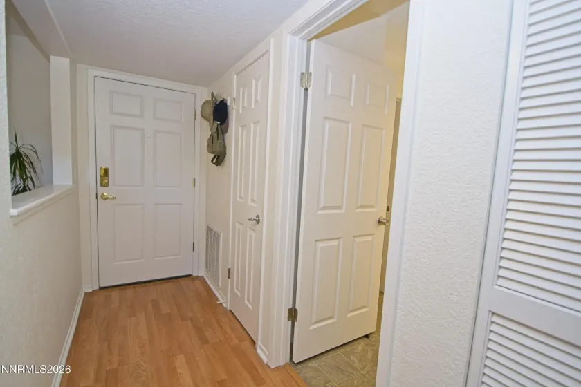 2855 Idlewild, Reno, Nevada 89509, 2 Bedrooms Bedrooms, ,2 BathroomsBathrooms,Residential,Residential,Idlewild,260004887