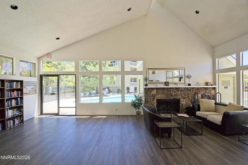 2855 Idlewild, Reno, Nevada 89509, 2 Bedrooms Bedrooms, ,2 BathroomsBathrooms,Residential,Residential,Idlewild,260004887