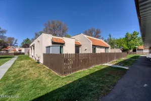 1052 Baywood, Sparks, Nevada 89434, 2 Bedrooms Bedrooms, ,1 BathroomBathrooms,Residential,Residential,Baywood,260004889