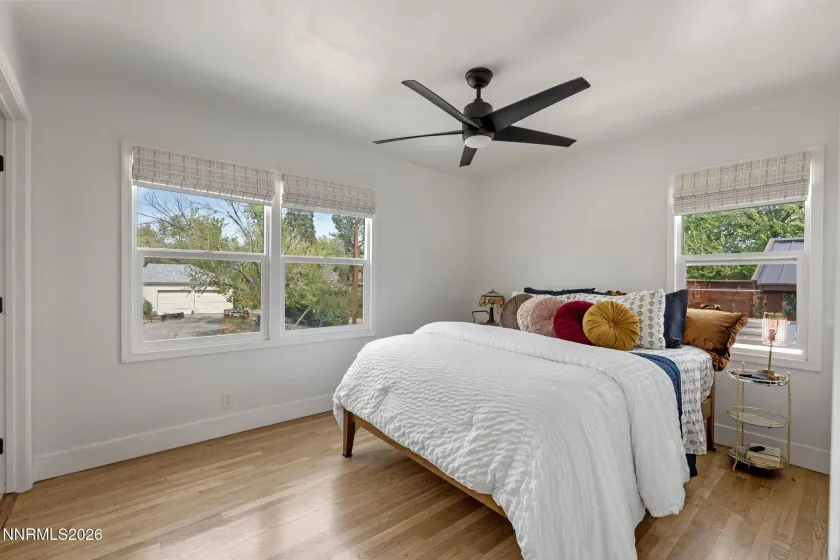 1530 Elmcrest, Reno, Nevada 89503, 5 Bedrooms Bedrooms, ,3 BathroomsBathrooms,Residential,Residential,Elmcrest,260004891