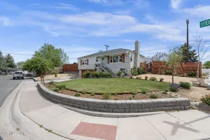 1530 Elmcrest, Reno, Nevada 89503, 5 Bedrooms Bedrooms, ,3 BathroomsBathrooms,Residential,Residential,Elmcrest,260004891