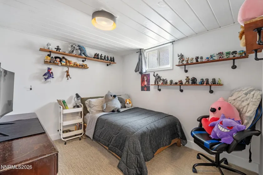 1530 Elmcrest, Reno, Nevada 89503, 5 Bedrooms Bedrooms, ,3 BathroomsBathrooms,Residential,Residential,Elmcrest,260004891