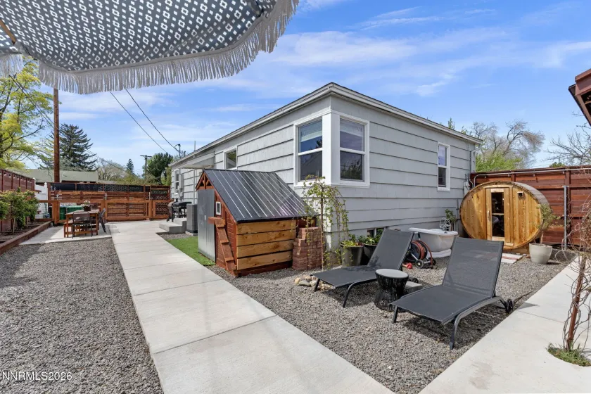 1530 Elmcrest, Reno, Nevada 89503, 5 Bedrooms Bedrooms, ,3 BathroomsBathrooms,Residential,Residential,Elmcrest,260004891