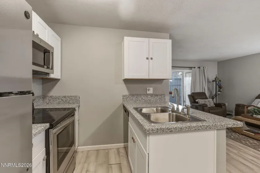 4557 Reggie, Reno, Nevada 89502, 2 Bedrooms Bedrooms, ,2 BathroomsBathrooms,Residential,Residential,Reggie,260004880