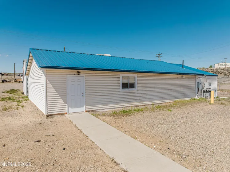 824 Poplar, Carlin, Nevada 89822, ,Commercial Sale,Residential,Poplar,260004895
