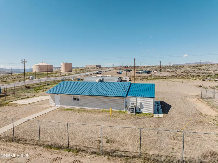 824 Poplar, Carlin, Nevada 89822, ,Commercial Sale,Residential,Poplar,260004895