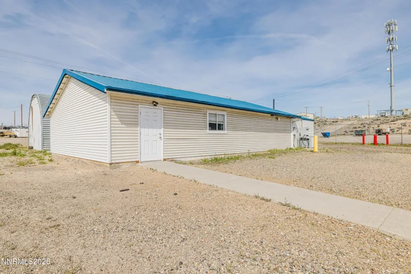 824 Poplar, Carlin, Nevada 89822, ,Commercial Sale,Residential,Poplar,260004895