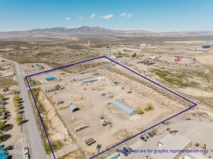 824 Poplar, Carlin, Nevada 89822, ,Commercial Sale,Residential,Poplar,260004895