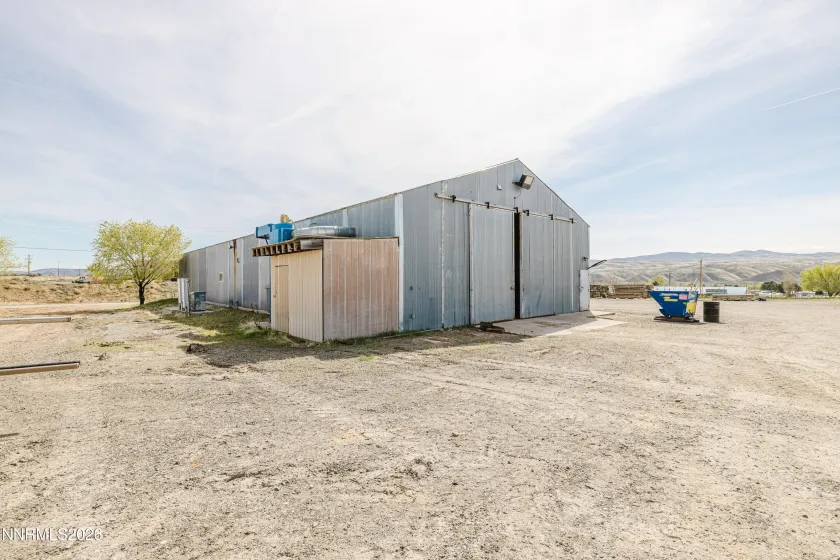 824 Poplar, Carlin, Nevada 89822, ,Commercial Sale,Residential,Poplar,260004895