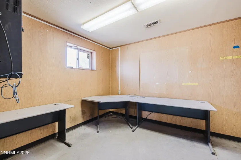 824 Poplar, Carlin, Nevada 89822, ,Commercial Sale,Residential,Poplar,260004895