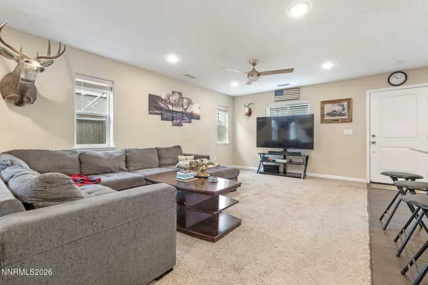 646 Osino, Reno, Nevada 89506, 2 Bedrooms Bedrooms, ,2 BathroomsBathrooms,Residential,Residential,Osino,260004899