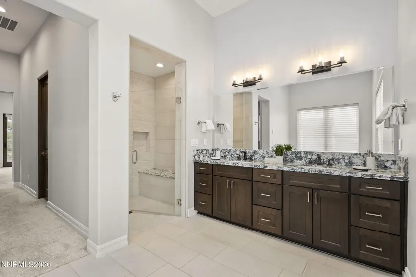 5072 Bordeaux, Reno, Nevada 89511, 5 Bedrooms Bedrooms, ,6 BathroomsBathrooms,Residential,Residential,Bordeaux,260004901