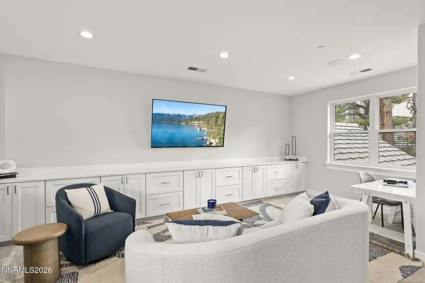 5072 Bordeaux, Reno, Nevada 89511, 5 Bedrooms Bedrooms, ,6 BathroomsBathrooms,Residential,Residential,Bordeaux,260004901