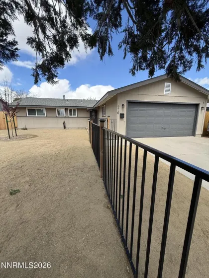 210 Applegate, Carson City, Nevada 89706, 3 Bedrooms Bedrooms, ,2 BathroomsBathrooms,Residential,Residential,Applegate,260004903