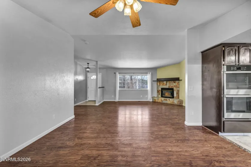 974 Adobe, Carson City, Nevada 89705, 3 Bedrooms Bedrooms, ,2 BathroomsBathrooms,Residential,Residential,Adobe,260002442