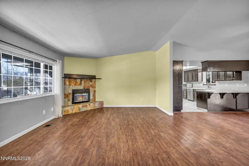 974 Adobe, Carson City, Nevada 89705, 3 Bedrooms Bedrooms, ,2 BathroomsBathrooms,Residential,Residential,Adobe,260002442