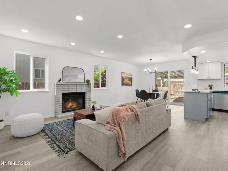 2719 Chavez, Reno, Nevada 89502, 3 Bedrooms Bedrooms, ,3 BathroomsBathrooms,Residential,Residential,Chavez,260004904