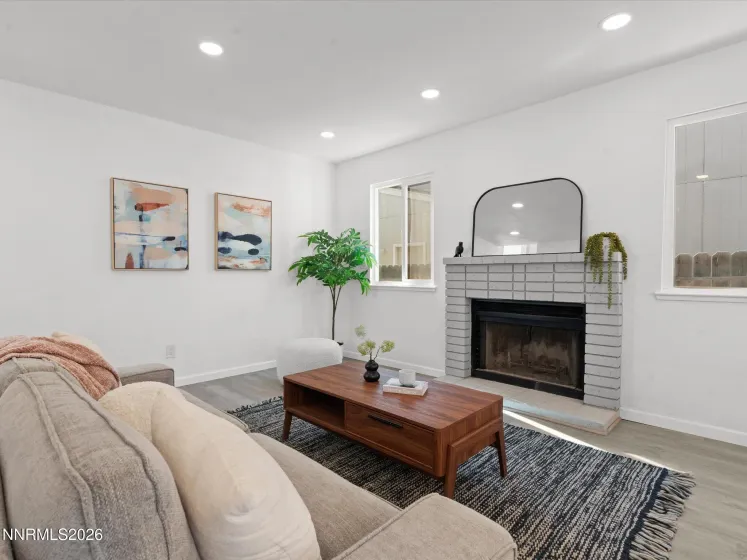 2719 Chavez, Reno, Nevada 89502, 3 Bedrooms Bedrooms, ,3 BathroomsBathrooms,Residential,Residential,Chavez,260004904