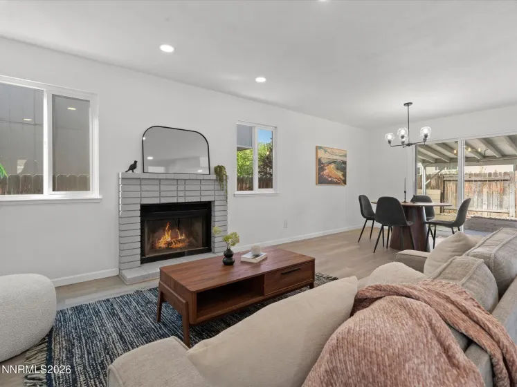 2719 Chavez, Reno, Nevada 89502, 3 Bedrooms Bedrooms, ,3 BathroomsBathrooms,Residential,Residential,Chavez,260004904