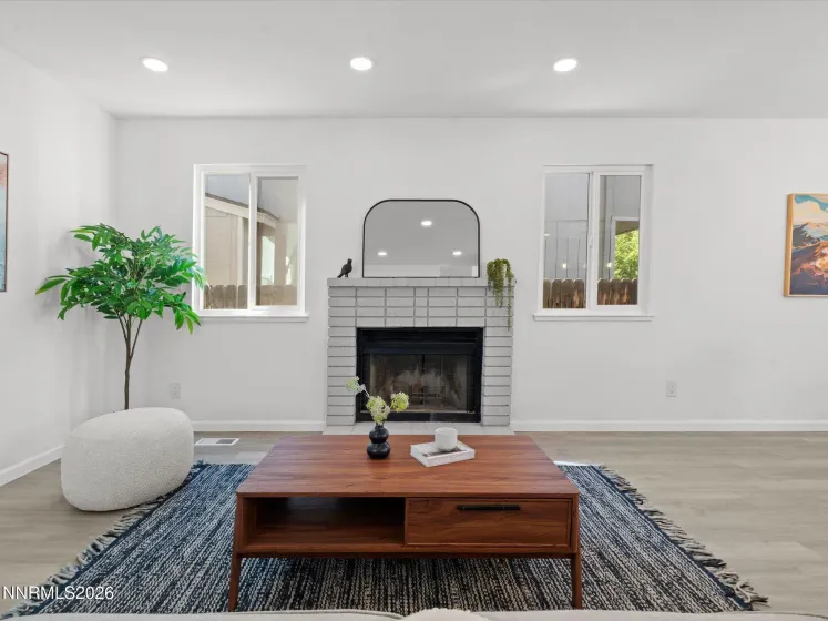 2719 Chavez, Reno, Nevada 89502, 3 Bedrooms Bedrooms, ,3 BathroomsBathrooms,Residential,Residential,Chavez,260004904