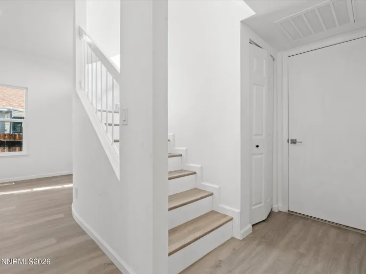 2719 Chavez, Reno, Nevada 89502, 3 Bedrooms Bedrooms, ,3 BathroomsBathrooms,Residential,Residential,Chavez,260004904