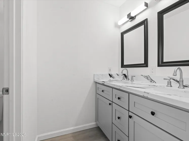 2719 Chavez, Reno, Nevada 89502, 3 Bedrooms Bedrooms, ,3 BathroomsBathrooms,Residential,Residential,Chavez,260004904