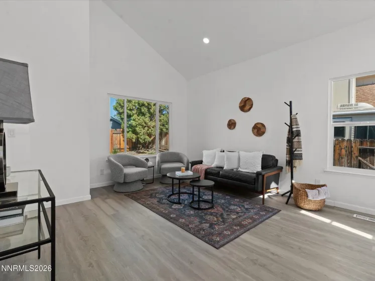 2719 Chavez, Reno, Nevada 89502, 3 Bedrooms Bedrooms, ,3 BathroomsBathrooms,Residential,Residential,Chavez,260004904