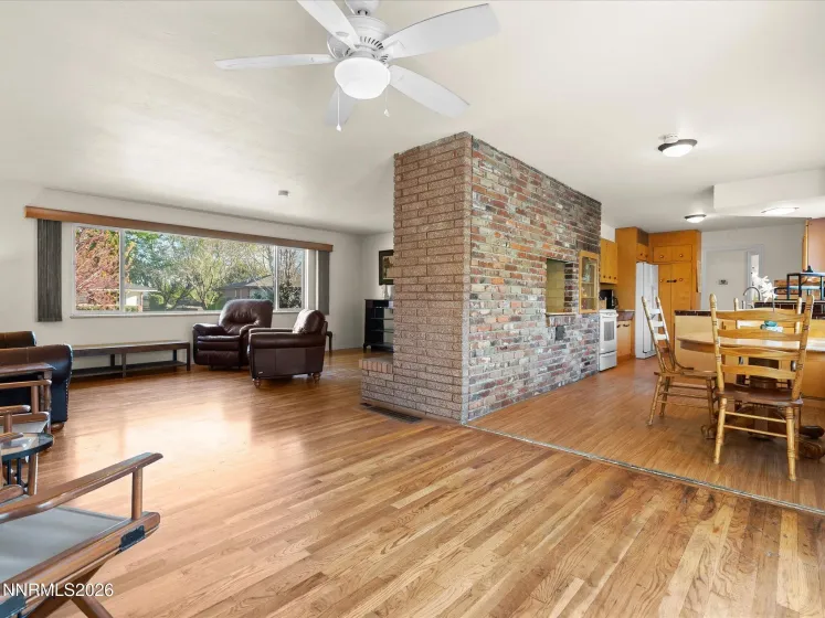 775 Brookfield, Reno, Nevada 89503, 3 Bedrooms Bedrooms, ,2 BathroomsBathrooms,Residential,Residential,Brookfield,260004905