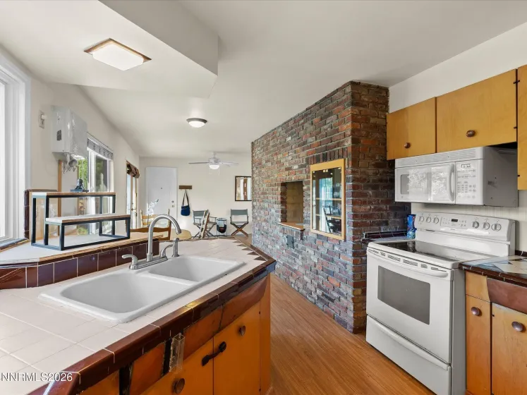 775 Brookfield, Reno, Nevada 89503, 3 Bedrooms Bedrooms, ,2 BathroomsBathrooms,Residential,Residential,Brookfield,260004905