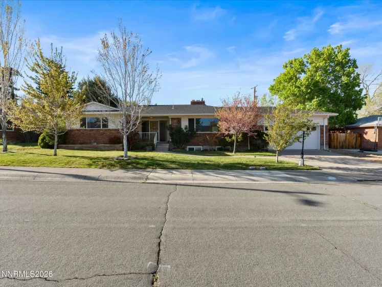 775 Brookfield, Reno, Nevada 89503, 3 Bedrooms Bedrooms, ,2 BathroomsBathrooms,Residential,Residential,Brookfield,260004905