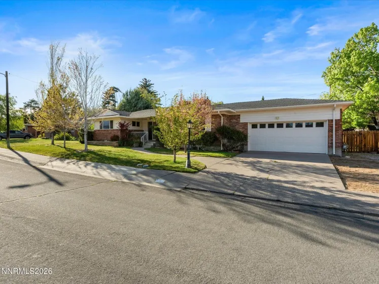 775 Brookfield, Reno, Nevada 89503, 3 Bedrooms Bedrooms, ,2 BathroomsBathrooms,Residential,Residential,Brookfield,260004905