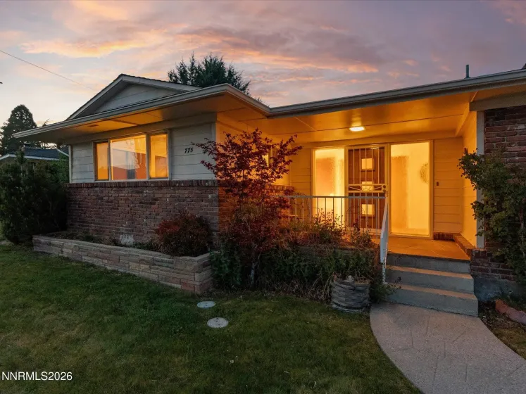 775 Brookfield, Reno, Nevada 89503, 3 Bedrooms Bedrooms, ,2 BathroomsBathrooms,Residential,Residential,Brookfield,260004905
