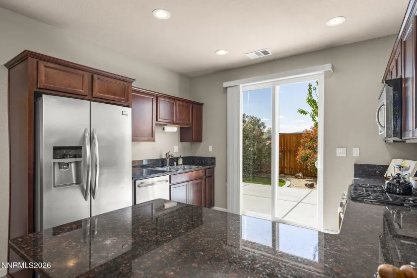 3655 Coastal, Reno, Nevada 89512, 3 Bedrooms Bedrooms, ,3 BathroomsBathrooms,Residential,Residential,Coastal,260004906