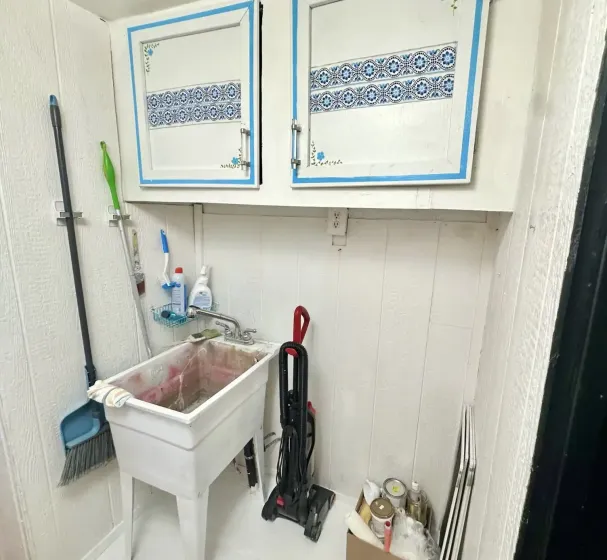 17 Frederick Dr, Reno, Nevada 89506, 2 Bedrooms Bedrooms, 11 Rooms Rooms,1 BathroomBathrooms,Manufactured,Residential,Frederick,260004907