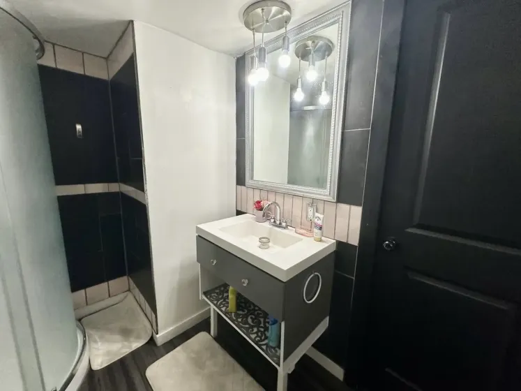 17 Frederick Dr, Reno, Nevada 89506, 2 Bedrooms Bedrooms, 11 Rooms Rooms,1 BathroomBathrooms,Manufactured,Residential,Frederick,260004907