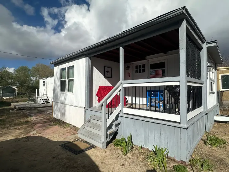 17 Frederick Dr, Reno, Nevada 89506, 2 Bedrooms Bedrooms, 11 Rooms Rooms,1 BathroomBathrooms,Manufactured,Residential,Frederick,260004907