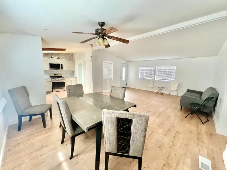 6550 Pyramid Way #24, Sparks, Nevada 89436, 3 Bedrooms Bedrooms, 13 Rooms Rooms,2 BathroomsBathrooms,Manufactured,Residential,Pyramid,260004908