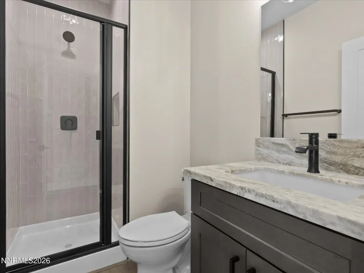 3592 Oakridge, Sparks, Nevada 89436, 4 Bedrooms Bedrooms, ,3 BathroomsBathrooms,Residential,Residential,Oakridge,260001088