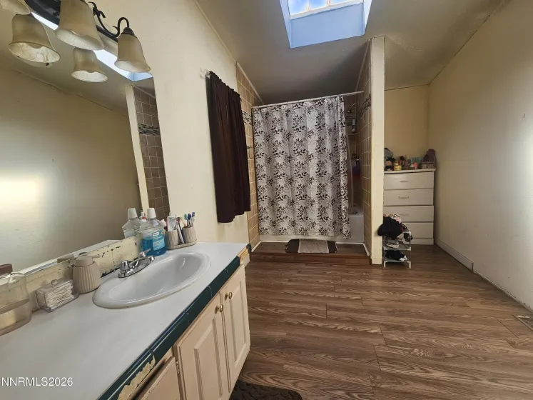 7661 Lytton, Reno, Nevada 89506, 3 Bedrooms Bedrooms, ,2 BathroomsBathrooms,Residential,Residential,Lytton,260002959