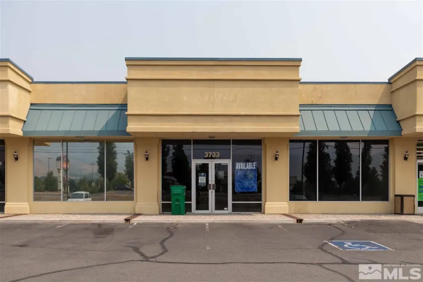 3733 Carson, Carson City, Nevada 89706, ,Commercial Lease,Manufactured,Carson,240006867