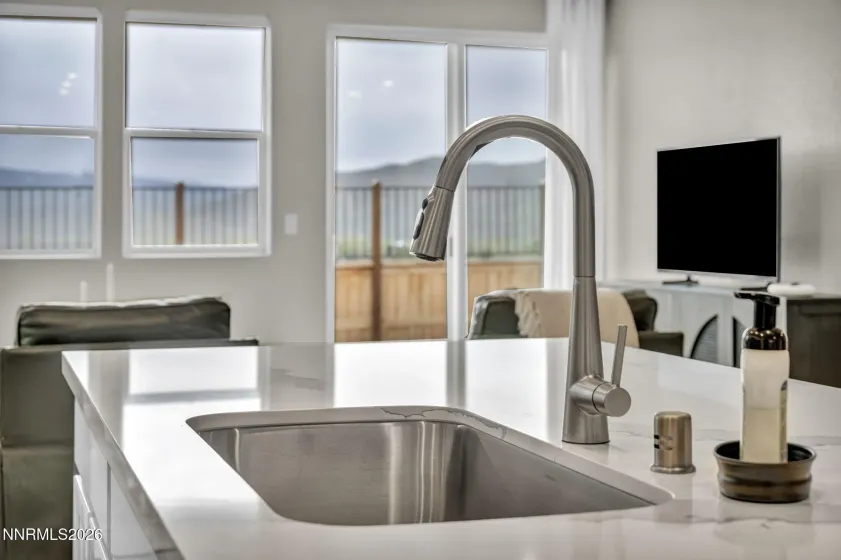 1381 Jett, Carson City, Nevada 89705, 4 Bedrooms Bedrooms, ,3 BathroomsBathrooms,Residential,Residential,Jett,260004907