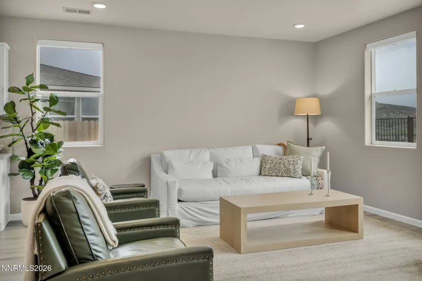 1381 Jett, Carson City, Nevada 89705, 4 Bedrooms Bedrooms, ,3 BathroomsBathrooms,Residential,Residential,Jett,260004907