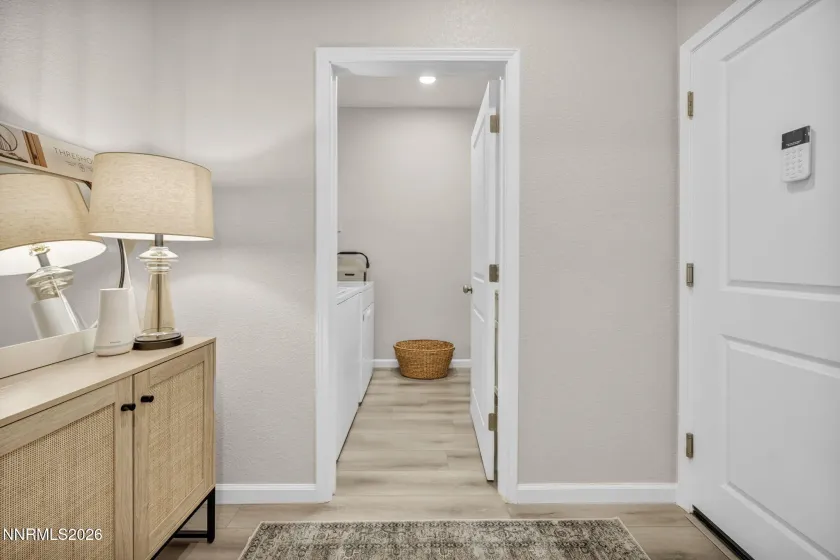 1381 Jett, Carson City, Nevada 89705, 4 Bedrooms Bedrooms, ,3 BathroomsBathrooms,Residential,Residential,Jett,260004907