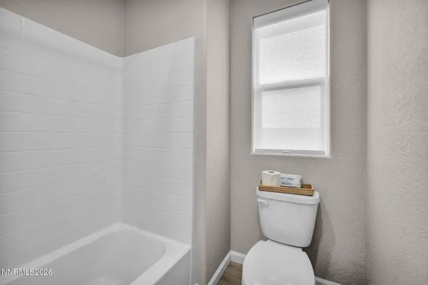 1381 Jett, Carson City, Nevada 89705, 4 Bedrooms Bedrooms, ,3 BathroomsBathrooms,Residential,Residential,Jett,260004907