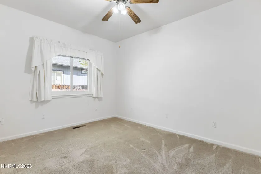 968 Kerinne, Carson City, Nevada 89701, 3 Bedrooms Bedrooms, ,2 BathroomsBathrooms,Residential,Residential,Kerinne,260004911