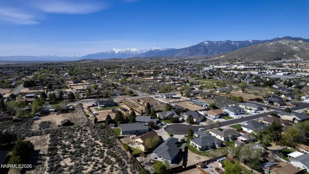 968 Kerinne, Carson City, Nevada 89701, 3 Bedrooms Bedrooms, ,2 BathroomsBathrooms,Residential,Residential,Kerinne,260004911