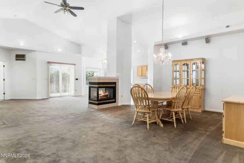 968 Kerinne, Carson City, Nevada 89701, 3 Bedrooms Bedrooms, ,2 BathroomsBathrooms,Residential,Residential,Kerinne,260004911